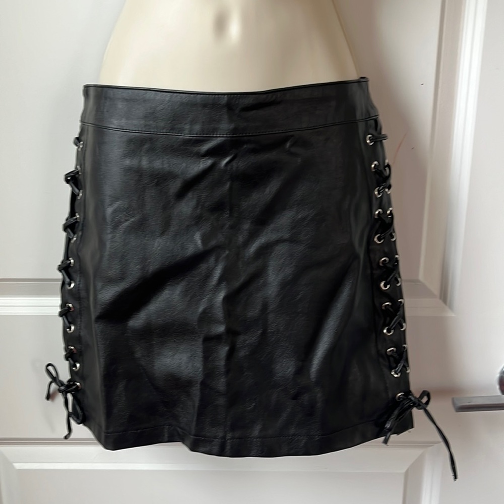 Small black Forever 21 faux leather mini skirt